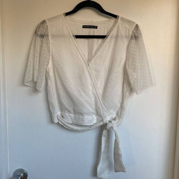 Abercrombie & Fitch Faux wrap tie waist short sleeve top XS - Picture 2 of 9